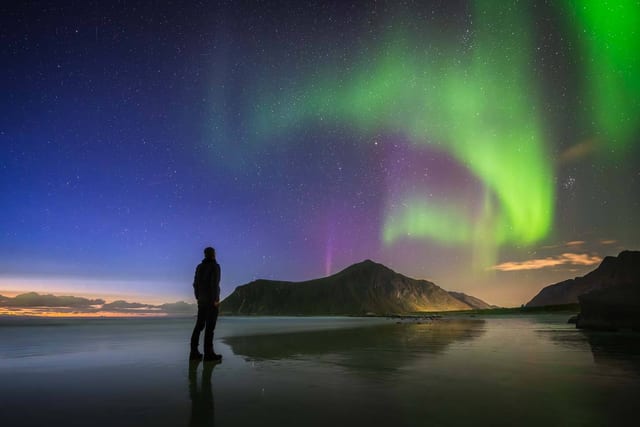 Northern Lights colours in skys